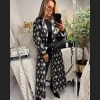 Płaszcz Lumi z motywem rombów – Miss City Official